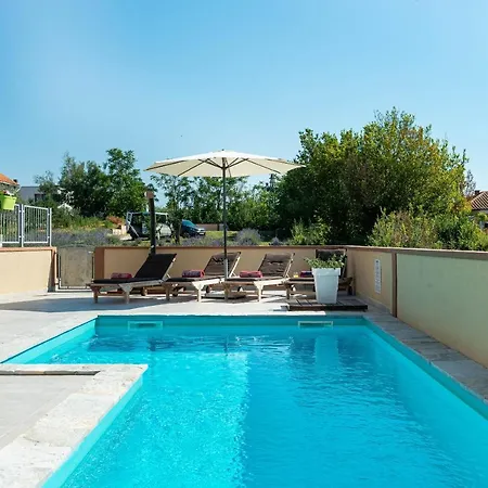 Luscinia Villa Privlaka (Zadar)