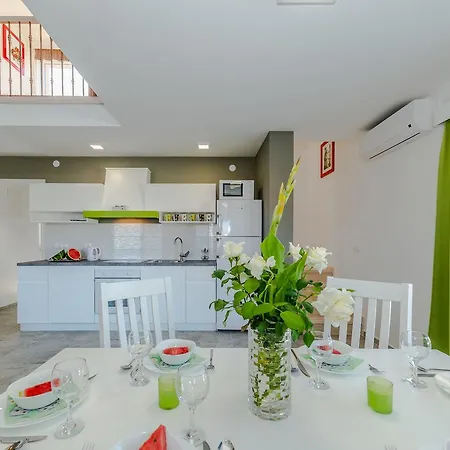 Luscinia Privlaka (Zadar)