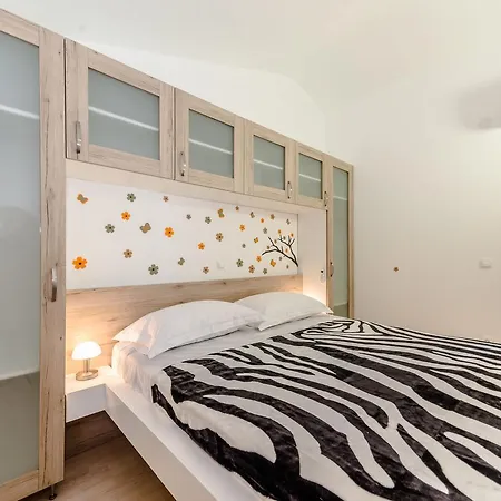 Luscinia Villa Privlaka (Zadar)
